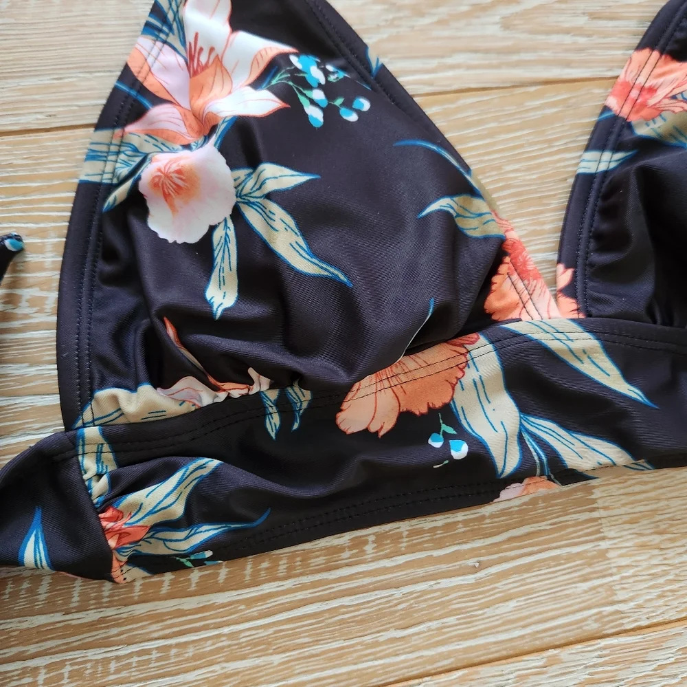 🌲 Flower bikini - Picture 2 of 2